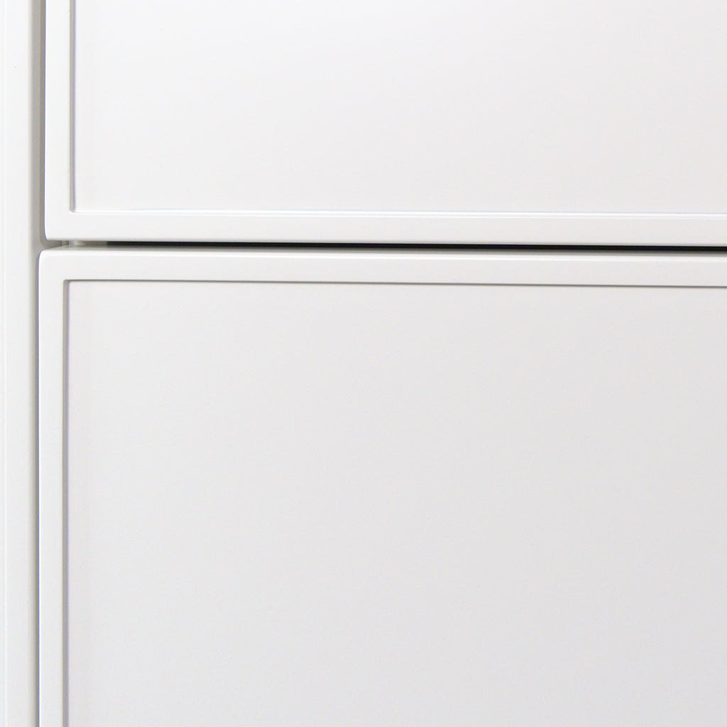 Drawers with Linea fronts close up, 12 mm frame and the gap between drawers, white lacquer