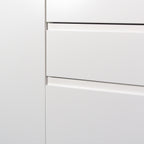 Handle undercut across the full drawer width, Milled Handle fronts in white lacquer close up