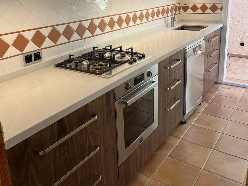 IKEA METOD kitchen with American walnut veneer drawer fronts - Ogony customer project in Spain
