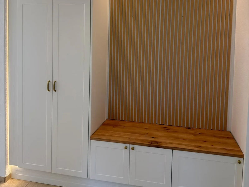 Hallway on IKEA PLATSA with Shaker fronts in IKEA cream white - Ogony customer project in Germany